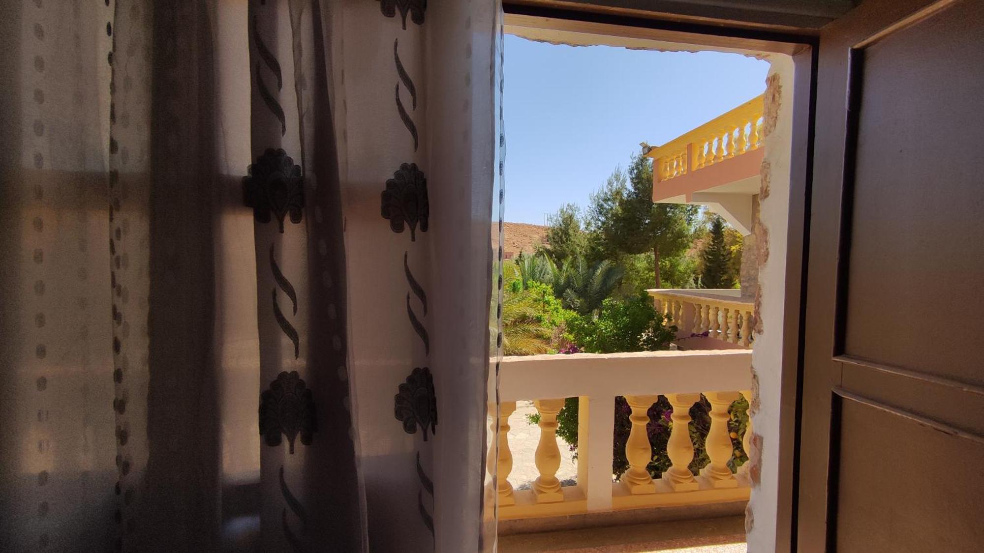 Hotel Camping Le Soleil Tinghir Extérieur photo